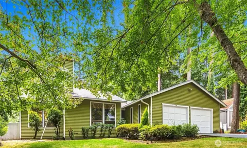 11615 NE 100th St, Kirkland, WA 98033