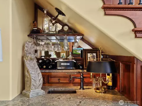 Kitchen - 519 Talbott St, La Conner, WA 98257 photo 5 of 5