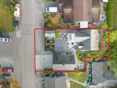 View/Area - 519 Talbott St, La Conner, WA 98257 photo 1 of 1