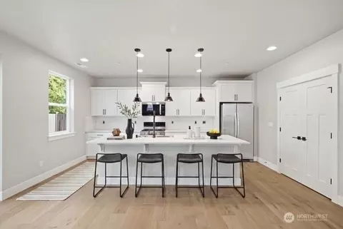 Kitchen - 18527 Meridian Ave SE, Bothell, WA 98012 photo 1 of 3
