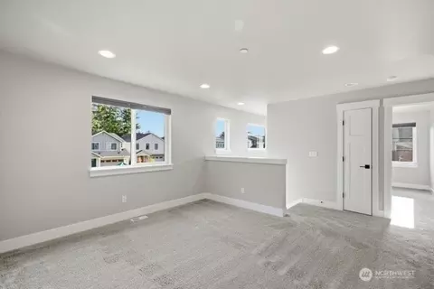 Other - 18527 Meridian Ave SE, Bothell, WA 98012 photo 4 of 7