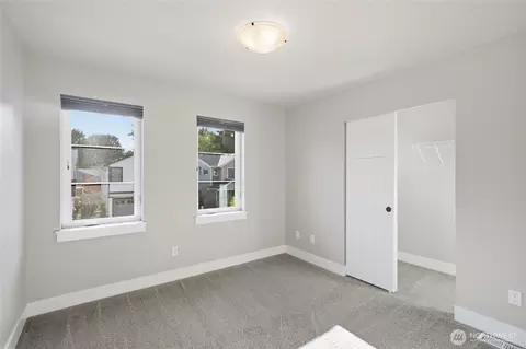 Bedroom - 18527 Meridian Ave SE, Bothell, WA 98012 photo 6 of 6