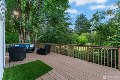 Exterior - 2421 192nd Pl SE, Bothell, WA 98012 photo 3 of 7