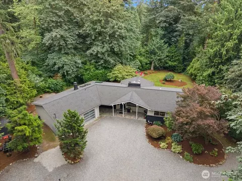 26415 SE 154th Pl, Issaquah, WA 98027