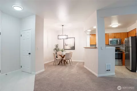 Dining - 15300 112th Ave NE #B108, Bothell, WA 98011 photo 1 of 2