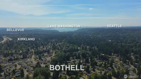 View/Area - 15300 112th Ave NE #B108, Bothell, WA 98011 photo 2 of 2