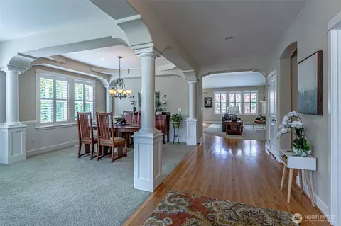 Entry Way - 14505 148th St E, Orting, WA 98360 photo 2 of 8