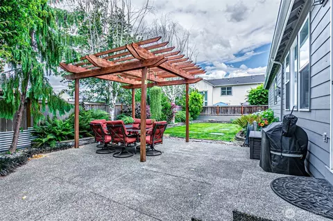 Exterior - 14505 148th St E, Orting, WA 98360 photo 5 of 6