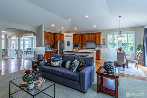 Living - 14505 148th St E, Orting, WA 98360 photo 1 of 2