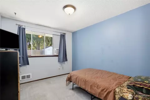Bedroom - 4808 223rd St E, Spanaway, WA 98387 photo 3 of 5