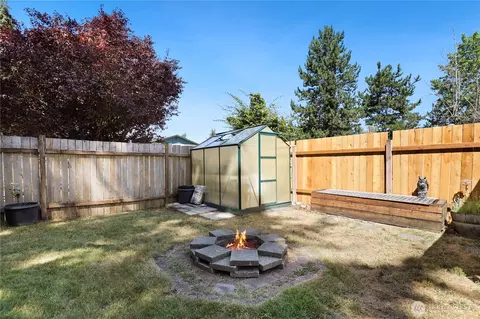 Exterior - 4808 223rd St E, Spanaway, WA 98387 photo 8 of 12