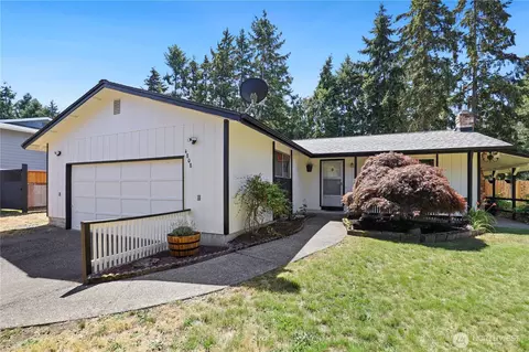 Exterior - 4808 223rd St E, Spanaway, WA 98387 photo 2 of 12