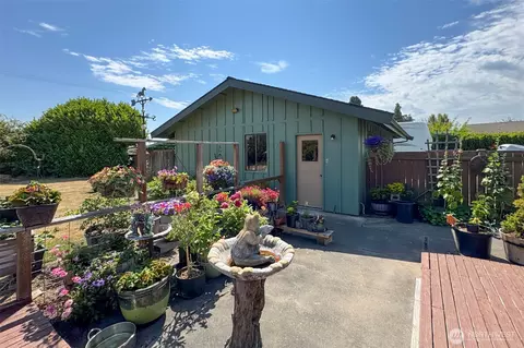 Exterior - 870 Thorton Dr, Sequim, WA 98382 photo 10 of 15