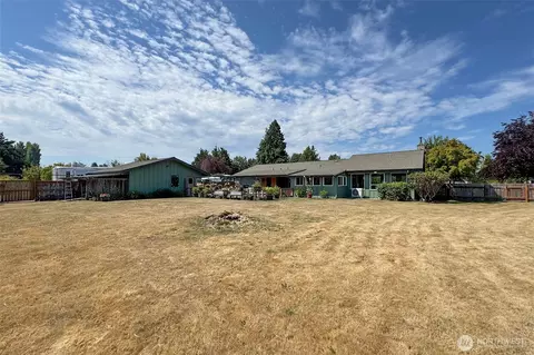 Exterior - 870 Thorton Dr, Sequim, WA 98382 photo 8 of 15