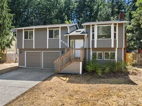 5609 41st Ave E, Tacoma, WA 98443