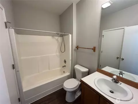 Bath - 25322 39th Ave E, Spanaway, WA 98387 photo 1 of 2