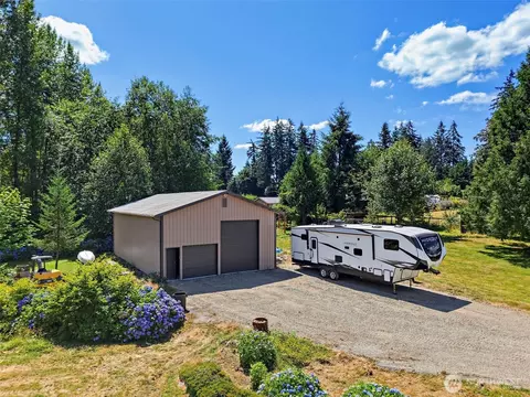 18625 SE 213th St, Renton, WA 98058