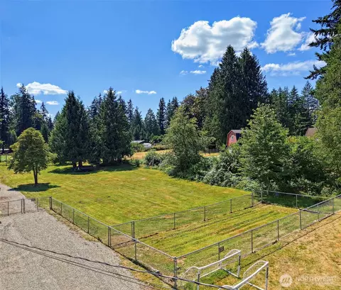 186 SE 213th St, Renton, WA 98058