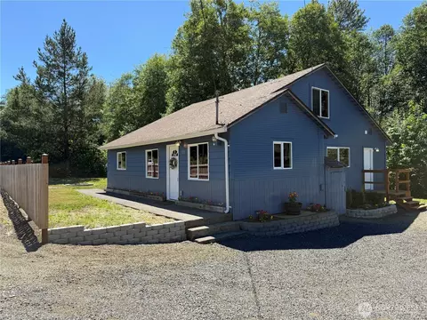 795 Wynoochee Valley Rd, Montesano, WA 98563
