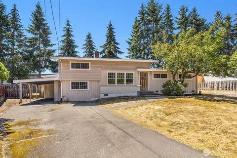 6024 Park Way, Lynnwood, WA 98036