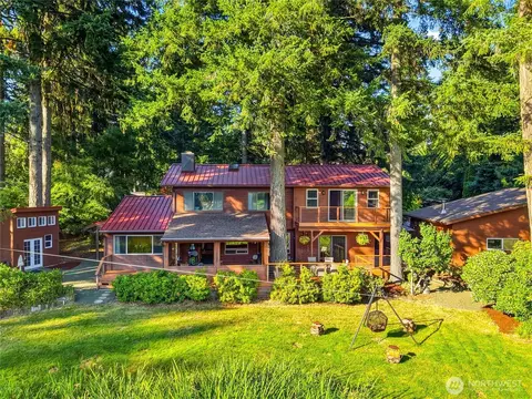 8024 Tanwax Dr SE, Olympia, WA 98513