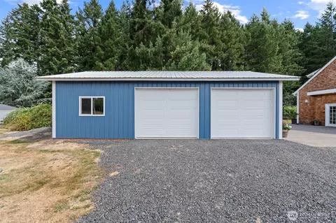 Exterior - 120 Kakela Rd, Winlock, WA 98596 photo 6 of 9