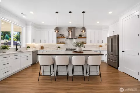Kitchen - 17840 86th Ave NE, Bothell, WA 98011 photo 1 of 4