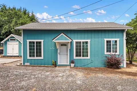 1529 N Montgomery Ave, Bremerton, WA 98312