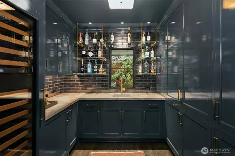 Kitchen - 2017 Parkside Dr E, Seattle, WA 98112 photo 1 of 5
