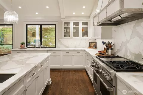 Kitchen - 2017 Parkside Dr E, Seattle, WA 98112 photo 5 of 5