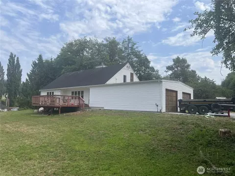 22454 Knapp Rd, Mount Vernon, WA 98273