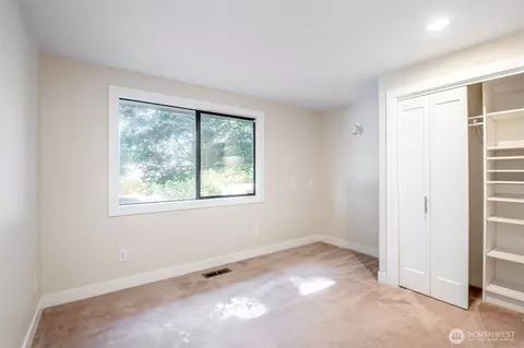 Bedroom - 16925 Spanaway Loop Rd S, Spanaway, WA 98387 photo 3 of 4