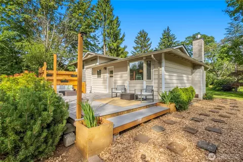 4165 Cougar Rd, Bellingham, WA 98226