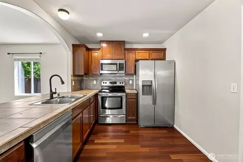 Kitchen - 1404 Daffodil Ave NE, Orting, WA 98360 photo 1 of 1