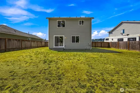Exterior - 1404 Daffodil Ave NE, Orting, WA 98360 photo 4 of 7