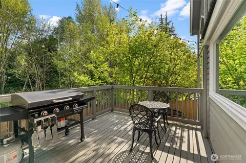 Exterior - 2204 163rd St SE, Mill Creek, WA 98012 photo 4 of 13