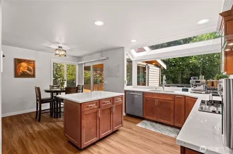 Kitchen - 2204 163rd St SE, Mill Creek, WA 98012 photo 2 of 5