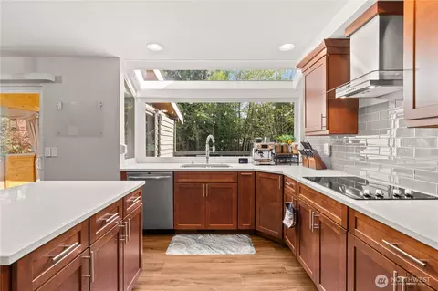Kitchen - 2204 163rd St SE, Mill Creek, WA 98012 photo 3 of 5