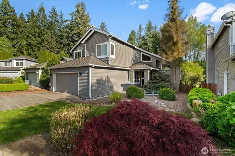 Exterior - 2204 163rd St SE, Mill Creek, WA 98012 photo 2 of 13