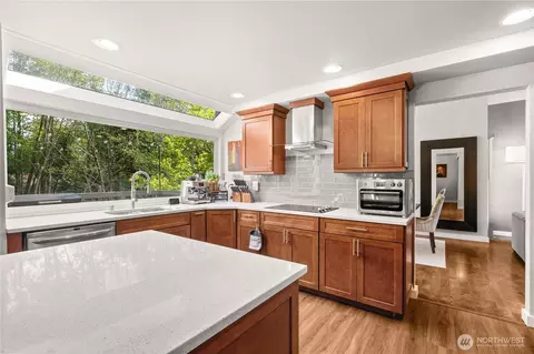 Kitchen - 2204 163rd St SE, Mill Creek, WA 98012 photo 4 of 5