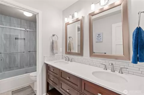 Bath - 2204 163rd St SE, Mill Creek, WA 98012 photo 2 of 3