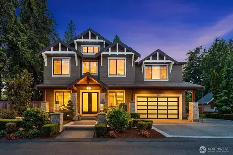 10856 NE 12th St, Bellevue, WA 98004