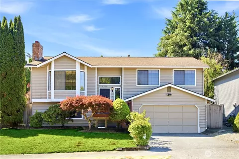 2719 NE 4th Ct, Renton, WA 98056