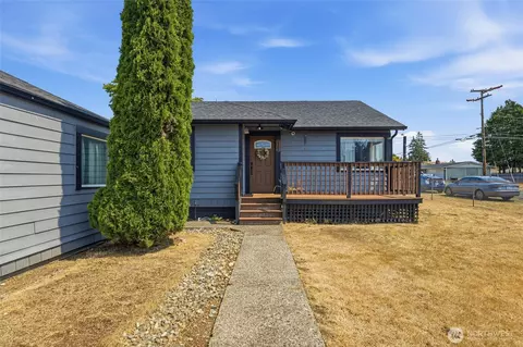 2106 Madison St, Shelton, WA 98584