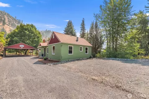 8811 Entiat River Rd, Entiat, WA 98822