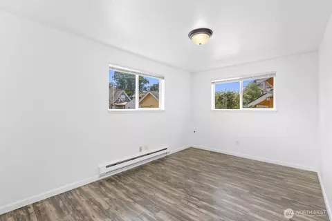 Bedroom - 3217 Norton Ave, Everett, WA 98201 photo 2 of 10