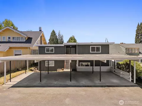 Exterior - 3217 Norton Ave, Everett, WA 98201 photo 4 of 4