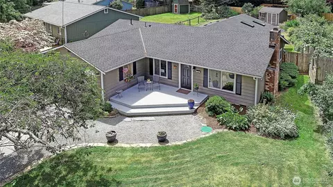 2942 Janet Ave, Camano Island, WA 98282