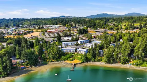 924 Shorewood Dr #D39, Bremerton, WA 98312
