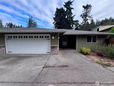 9105 176th St NW #B, Stanwood, WA 98292